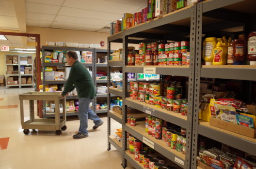 In Northwest Suburbs, food pantry strives to meet changing need ...