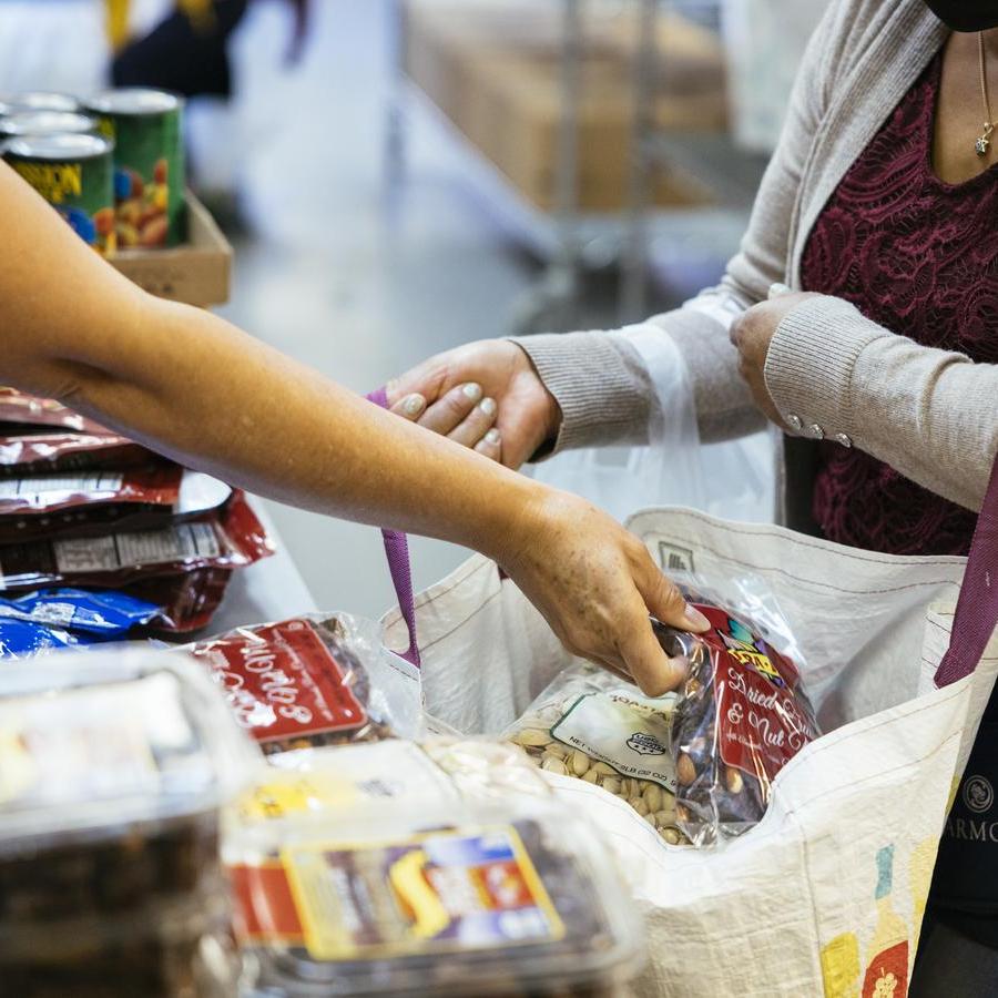 SNAP Benefits Decrease Greater Chicago Food Depository